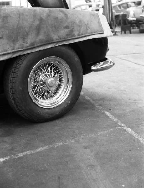 image amht-2012-309-17 db6 wire wheel