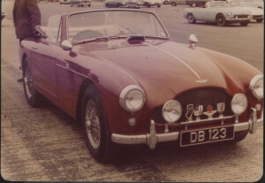 Photograph of AM300/3/1772, reg DB 123, 1976