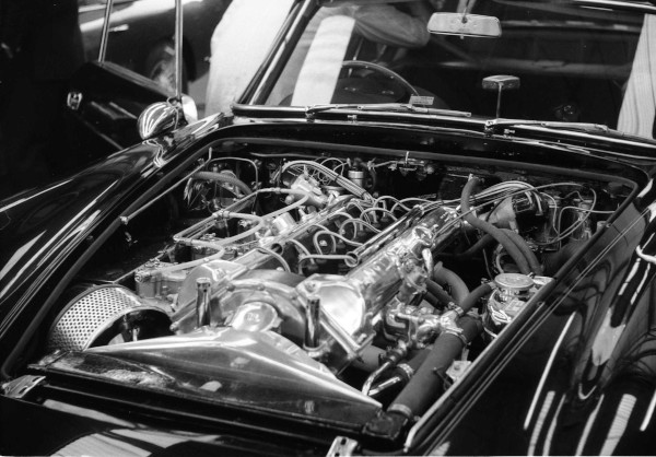 image amht-2012-309-18a db6 engine