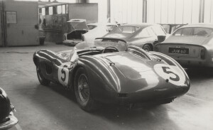 Photograph of DBR1/4 at Newport Pagnell