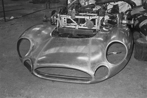 image AMHT-2024-040-136-3